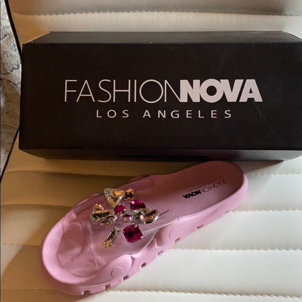 Fashion Nova Slippers